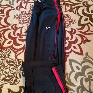 Nike basketball athletic pants